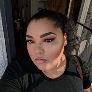 Meet your Posher, Janay